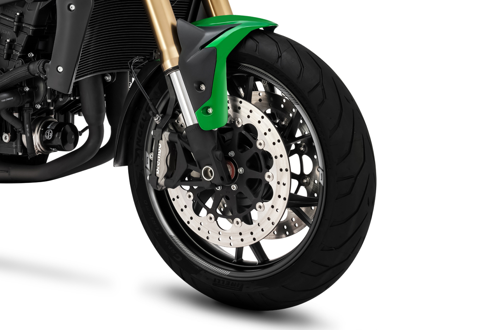 ベルルッティ Benelli Unveils Very Cool Middleweight 752S